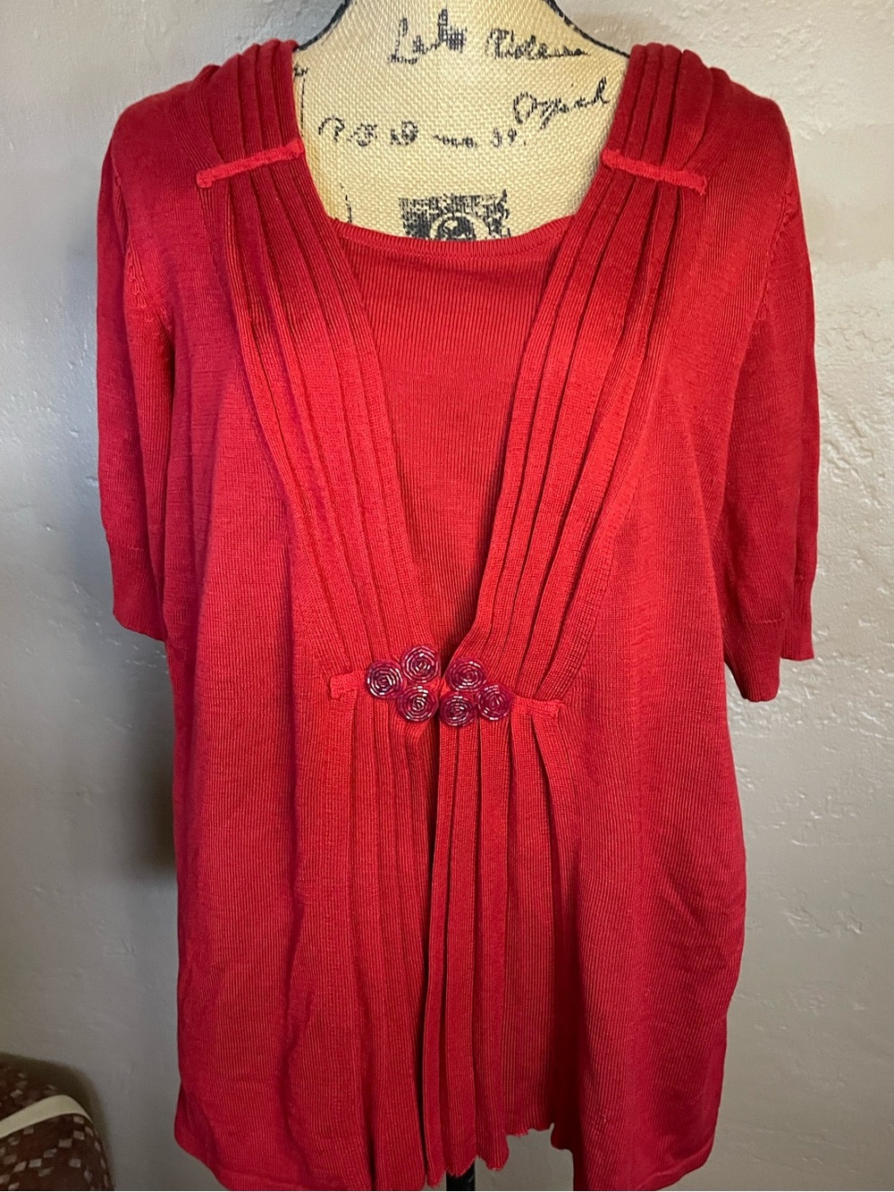 Red Pleated Front Short-Sleeve Tunic with Beaded Accent 1X
